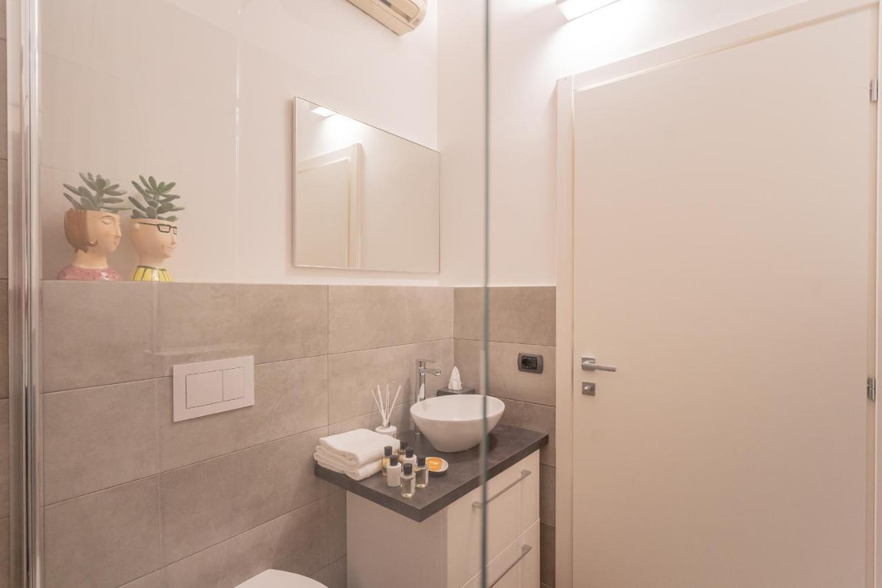 Lake Holiday Como By Rent All Комо Екстериор снимка