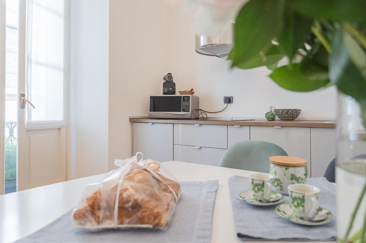 Lake Holiday Como By Rent All Комо Екстериор снимка
